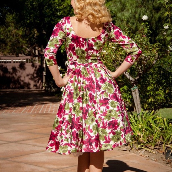 SOLD Pinup Couture Margaret Swing Dress NWOT - Picture 8 of 8